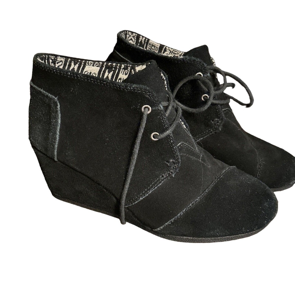 TOMS Black Suede Wedge Heel Lace Up Booties Ankle Boots W 8.5